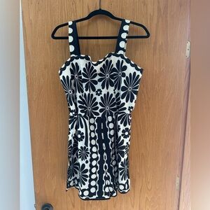 SHEIN Black and White Floral Romper XL